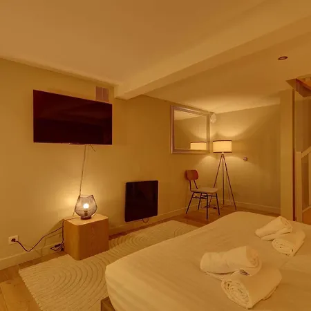 Place De La Nation Cozy 2bd Duplex Appartamento *