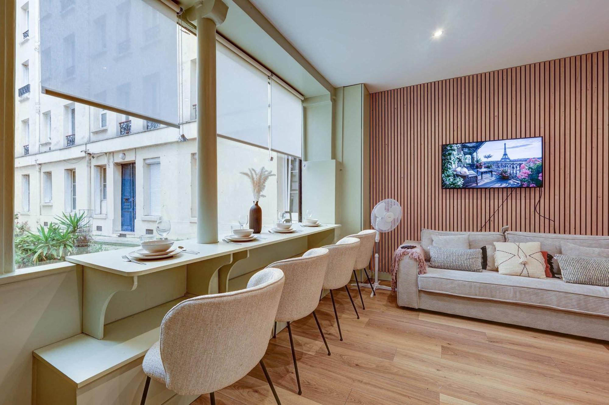 Place De La Nation Cozy 2bd Duplex Appartamento